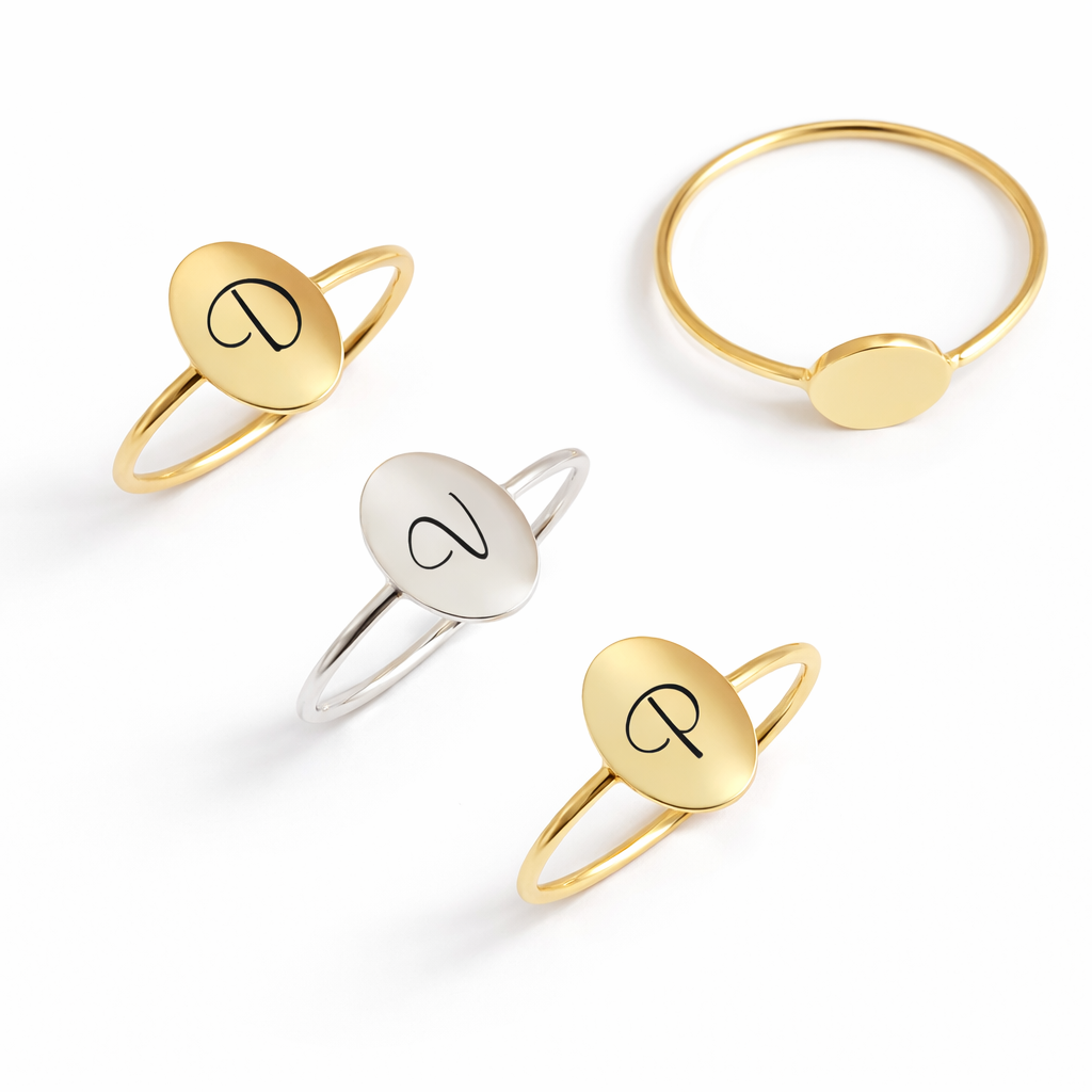 Initial Oval Disc Ring – DASH